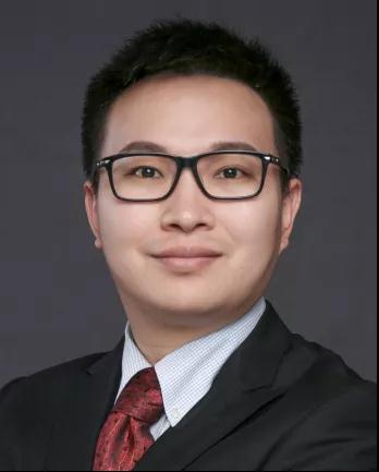 李.jpg